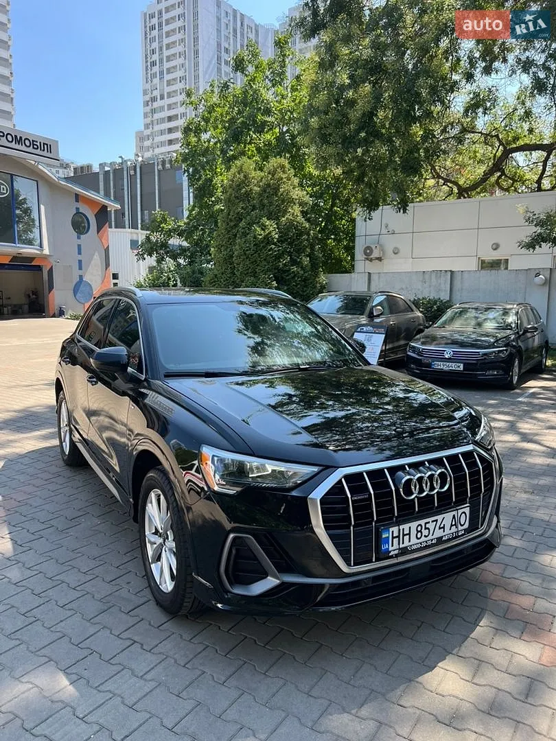 2021 Audi Q3 - фото 1