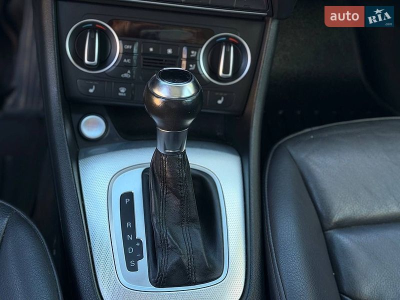 Внедорожник / Кроссовер Audi Q3 2015 в Черновцах фото 11 Внедорожник / Кроссовер Audi Q3 2015 в Черновцах