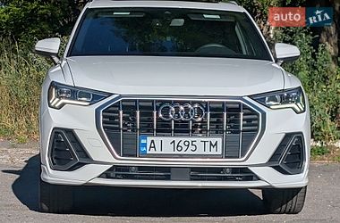Позашляховик / Кросовер Audi Q3 2024 в Борисполі
