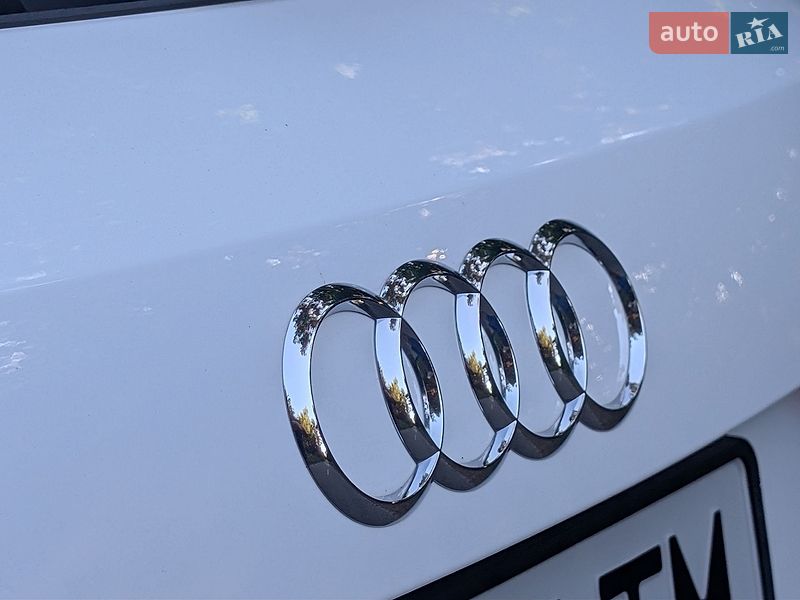 Позашляховик / Кросовер Audi Q3 2024 в Борисполі