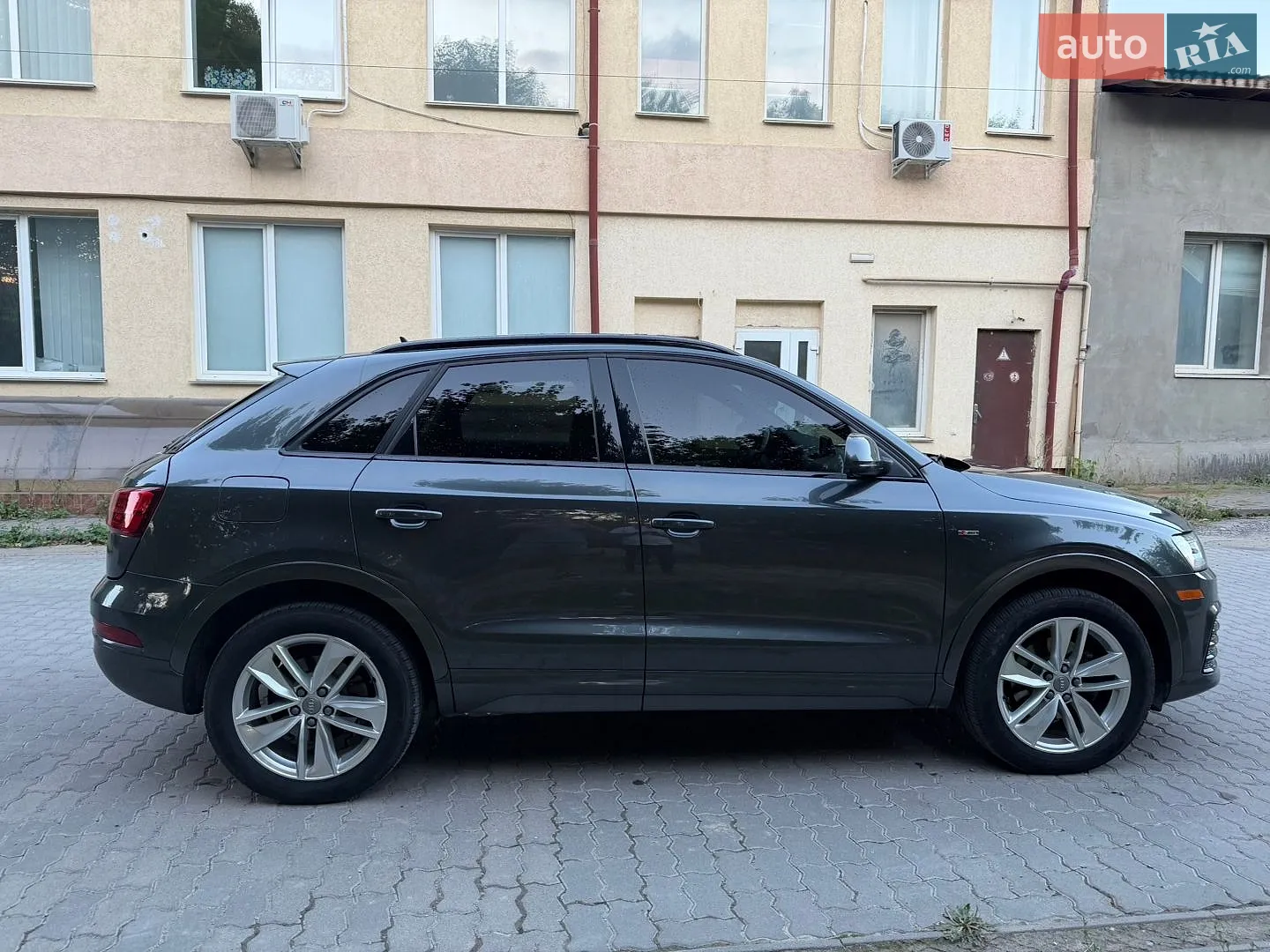 2017 Audi Q3 - мініатюра 2