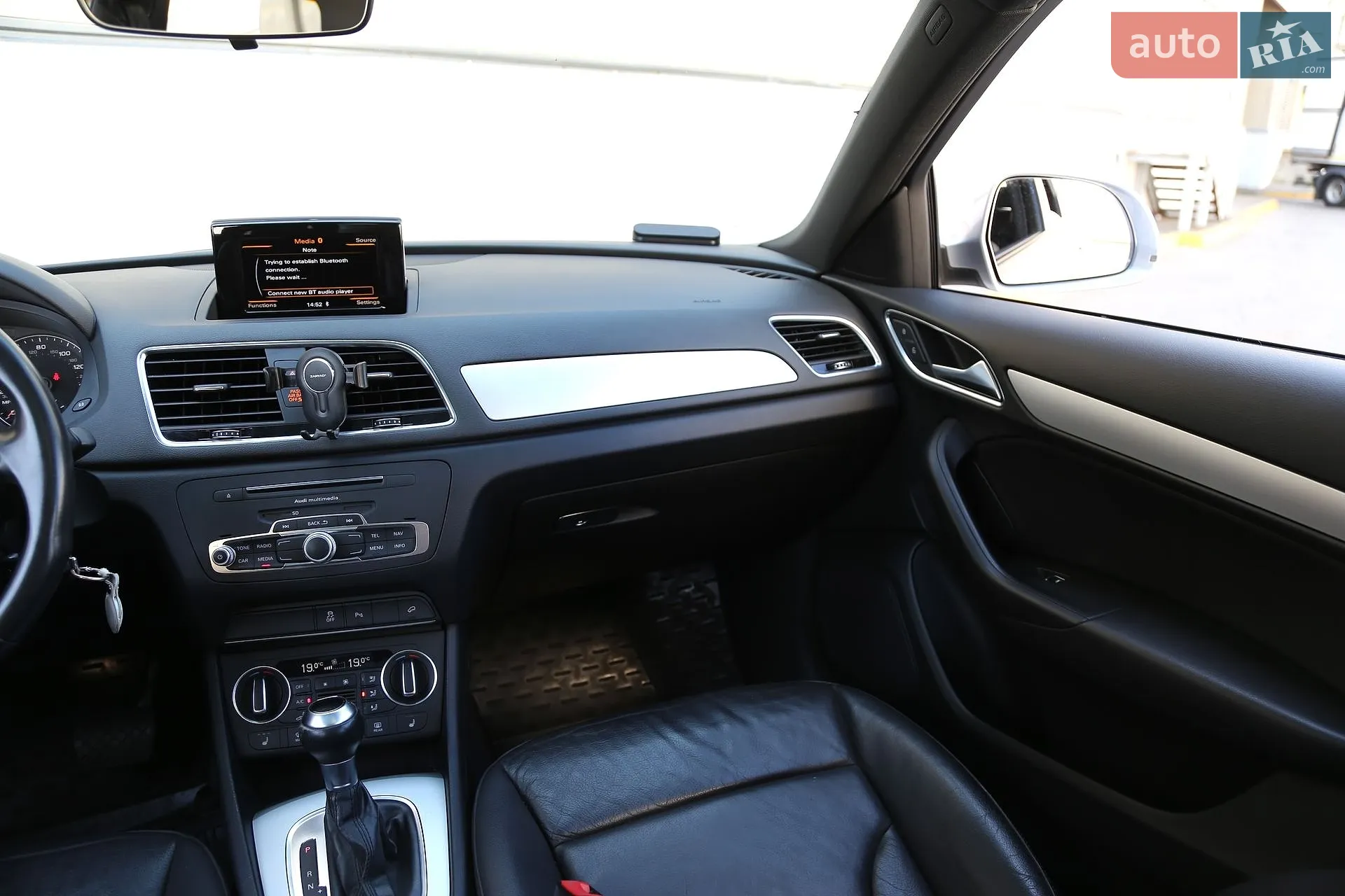 2017 Audi Q3 - мініатюра 15