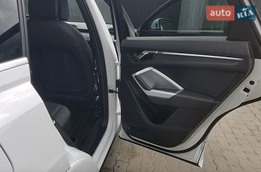 Внедорожник / Кроссовер Audi Q3 2020 в Черновцах