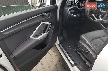 Внедорожник / Кроссовер Audi Q3 2020 в Черновцах