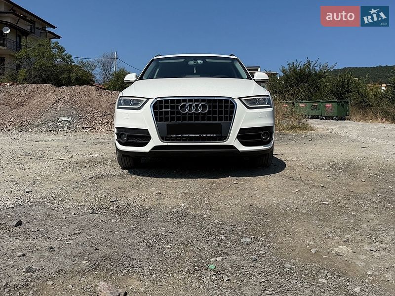 Внедорожник / Кроссовер Audi Q3 2012 в Запорожье