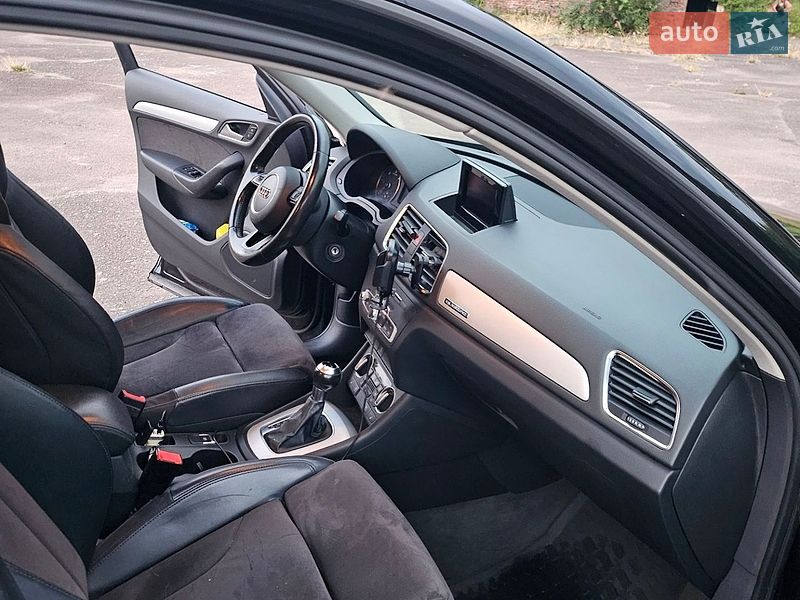 Позашляховик / Кросовер Audi Q3 2015 в Житомирі фото 10 Позашляховик / Кросовер Audi Q3 2015 в Житомирі
