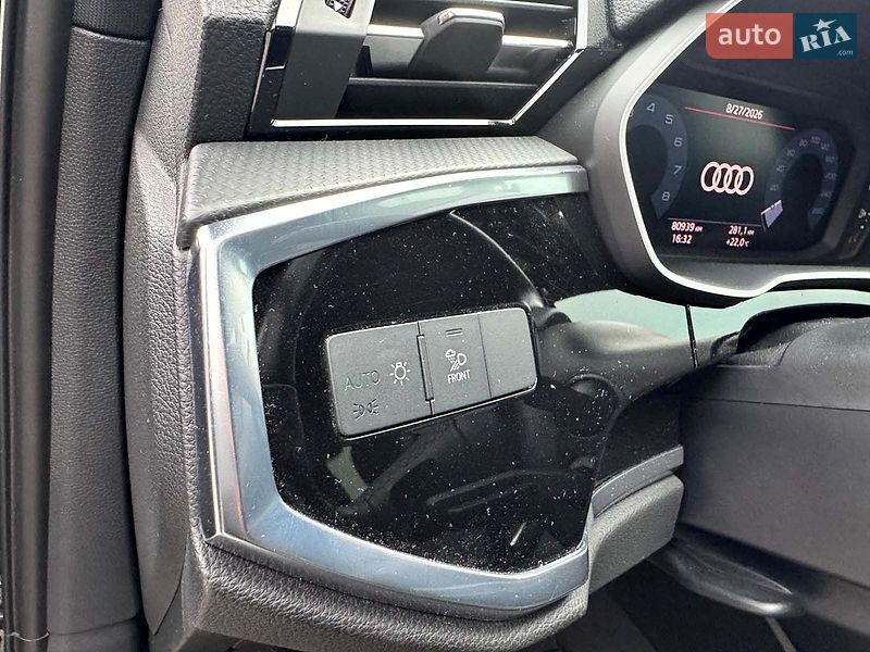 Внедорожник / Кроссовер Audi Q3 2022 в Запорожье