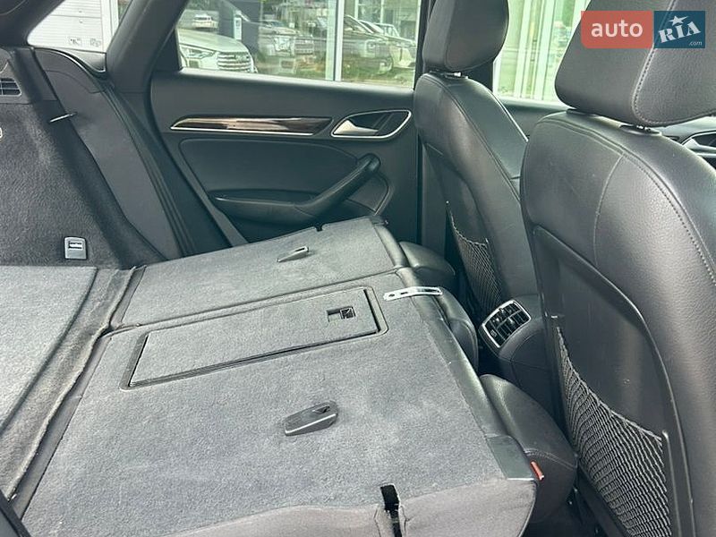 Внедорожник / Кроссовер Audi Q3 2018 в Полтаве