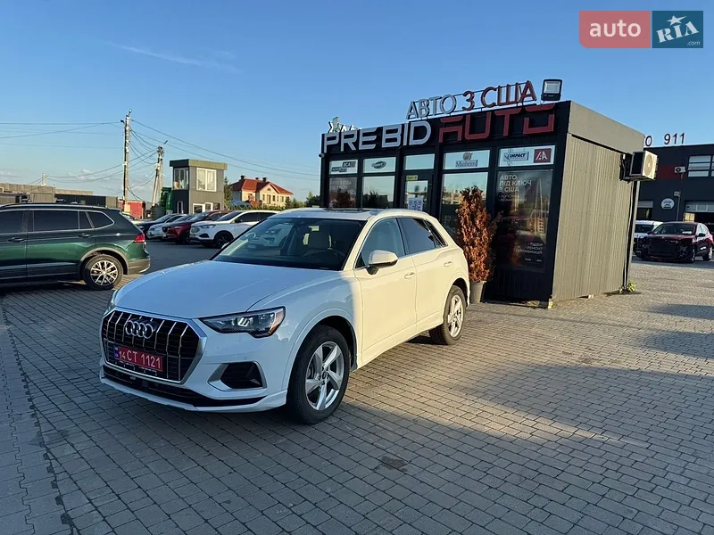 Audi Q3 2021