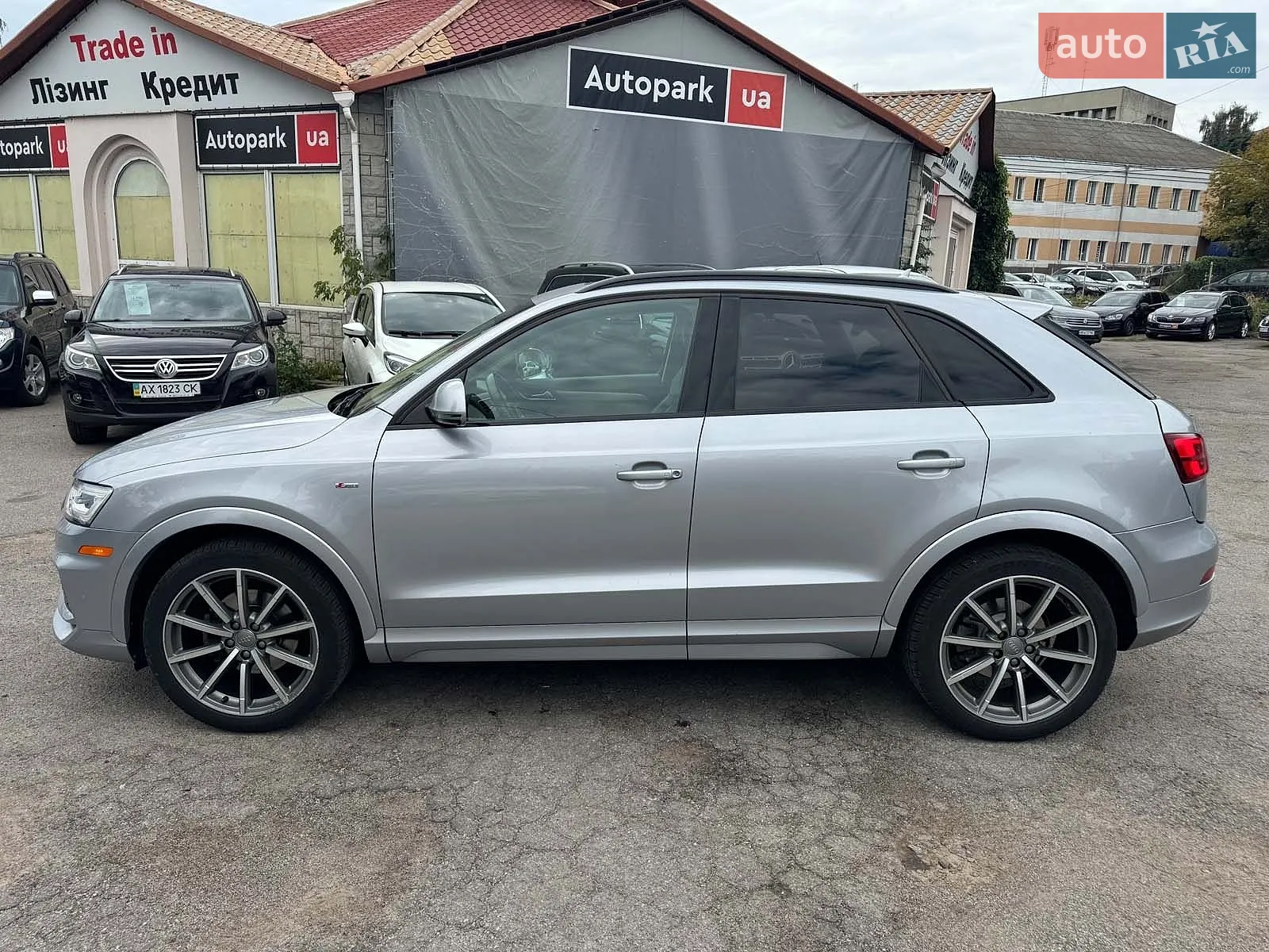 2017 Audi Q3 - мініатюра 11