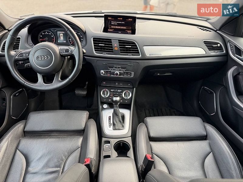 Позашляховик / Кросовер Audi Q3 2015 в Луцьку