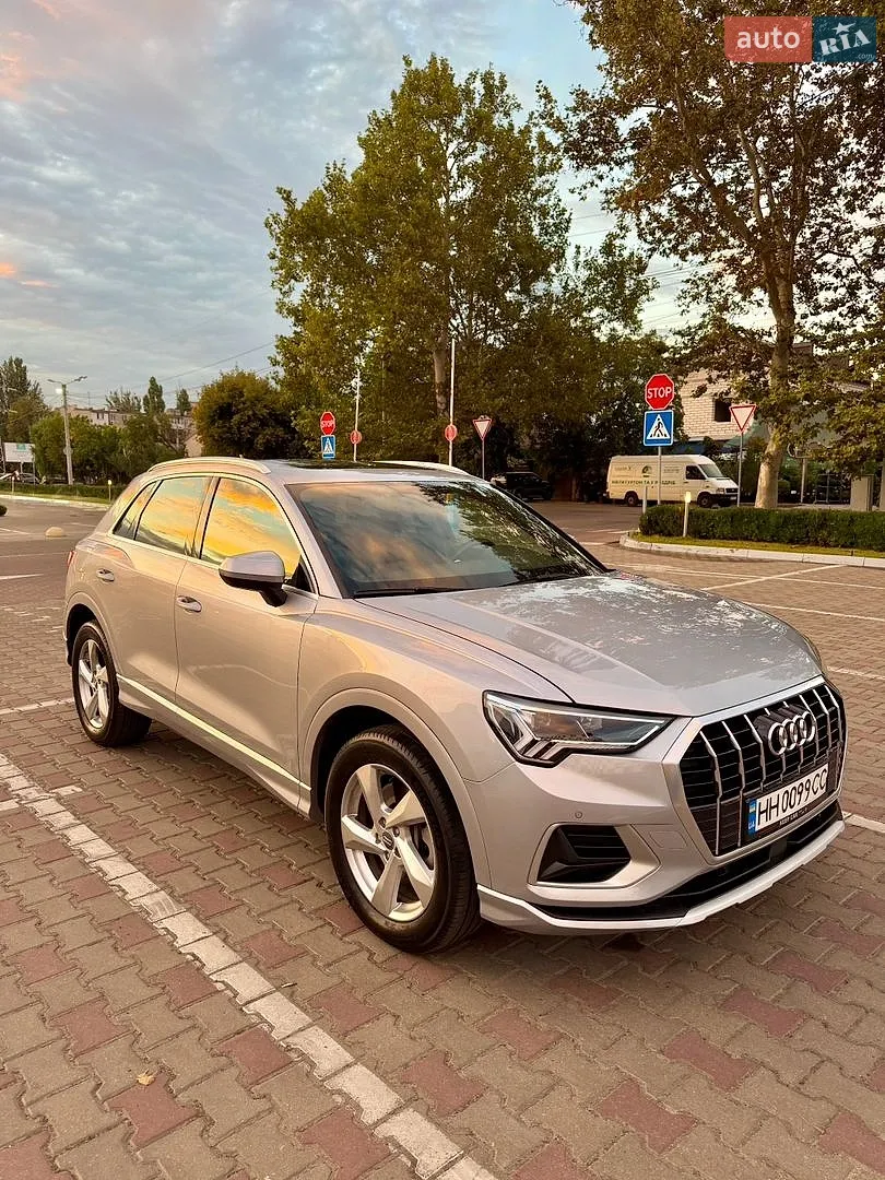 2019 Audi Q3 - мініатюра 8