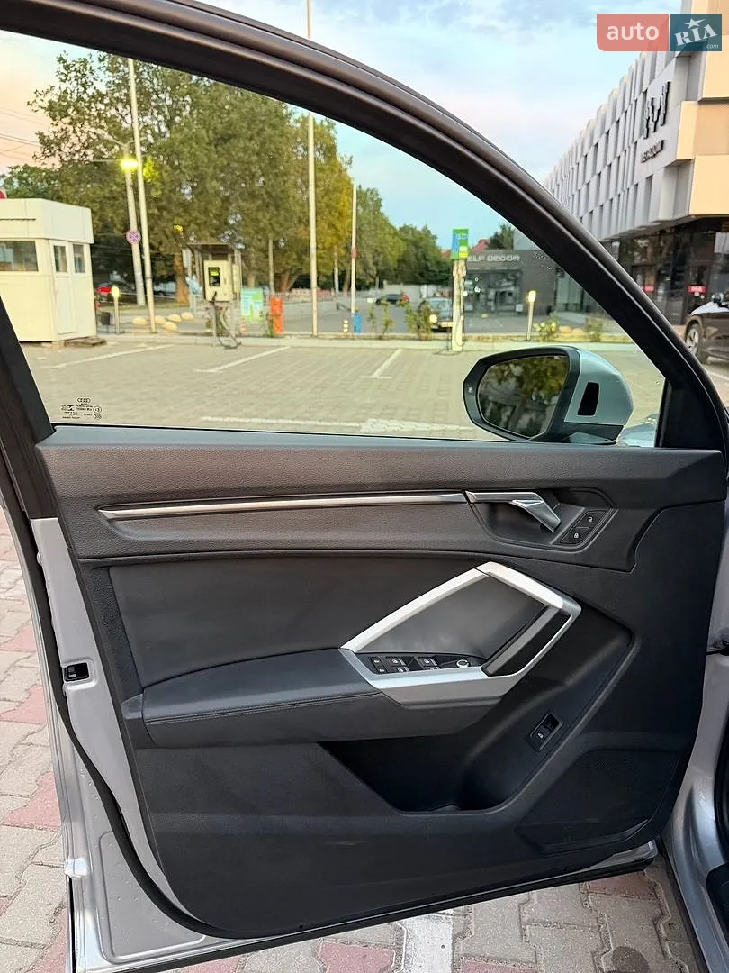 2019 Audi Q3 - мініатюра 26