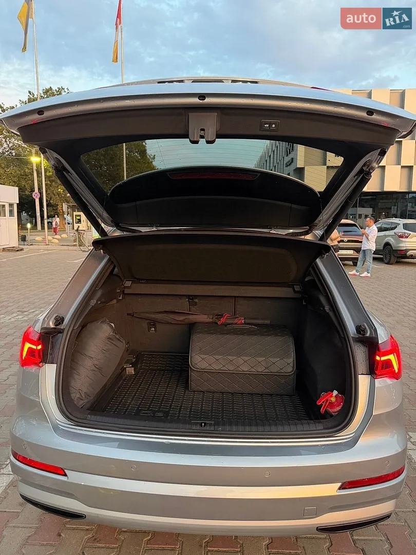 2019 Audi Q3 - мініатюра 34