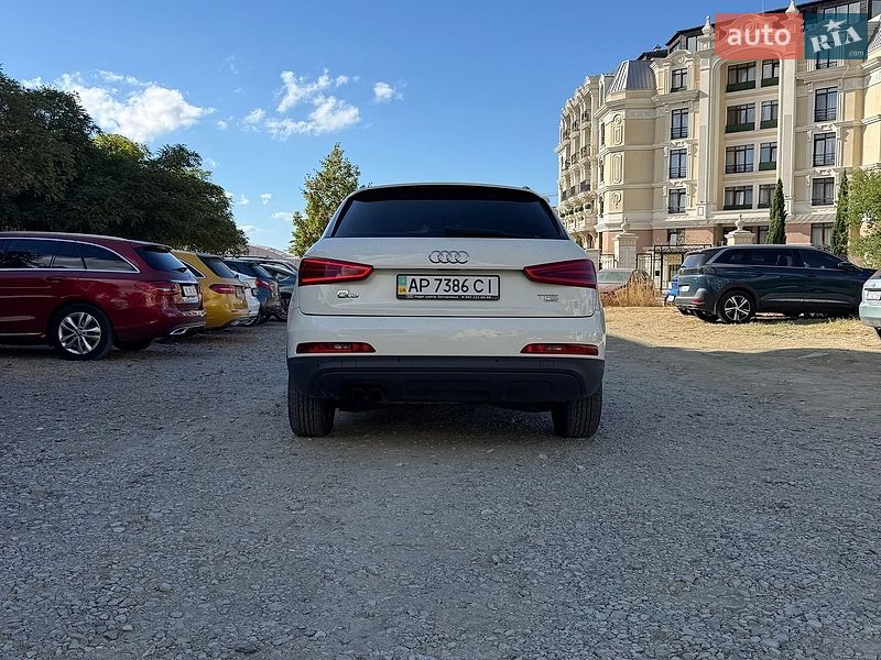 Внедорожник / Кроссовер Audi Q3 2012 в Запорожье