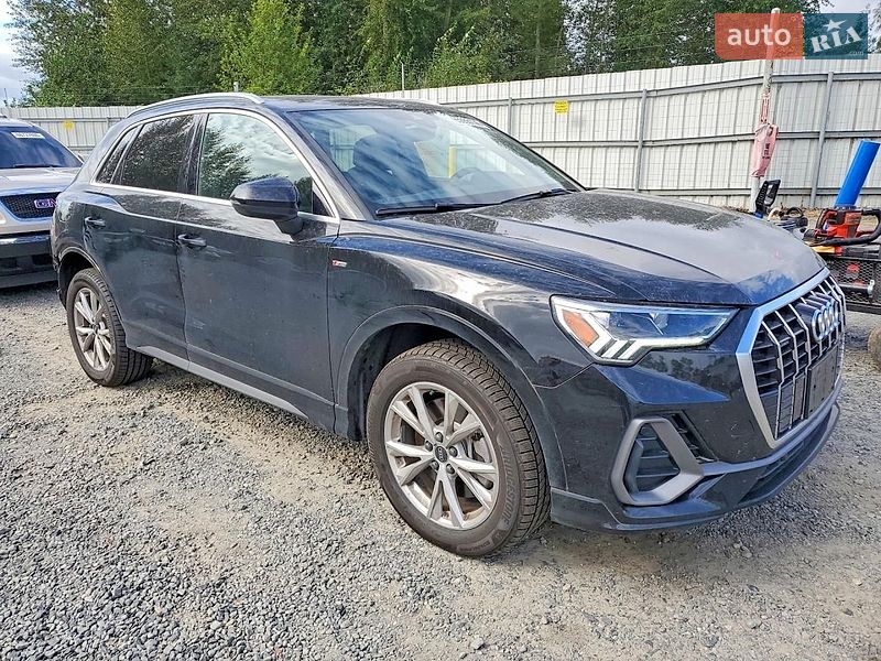Внедорожник / Кроссовер Audi Q3 2022 в Ивано-Франковске фото 4 Внедорожник / Кроссовер Audi Q3 2022 в Ивано-Франковске