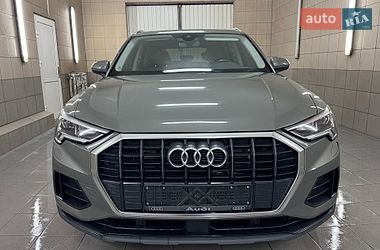 Внедорожник / Кроссовер Audi Q3 2022 в Умани