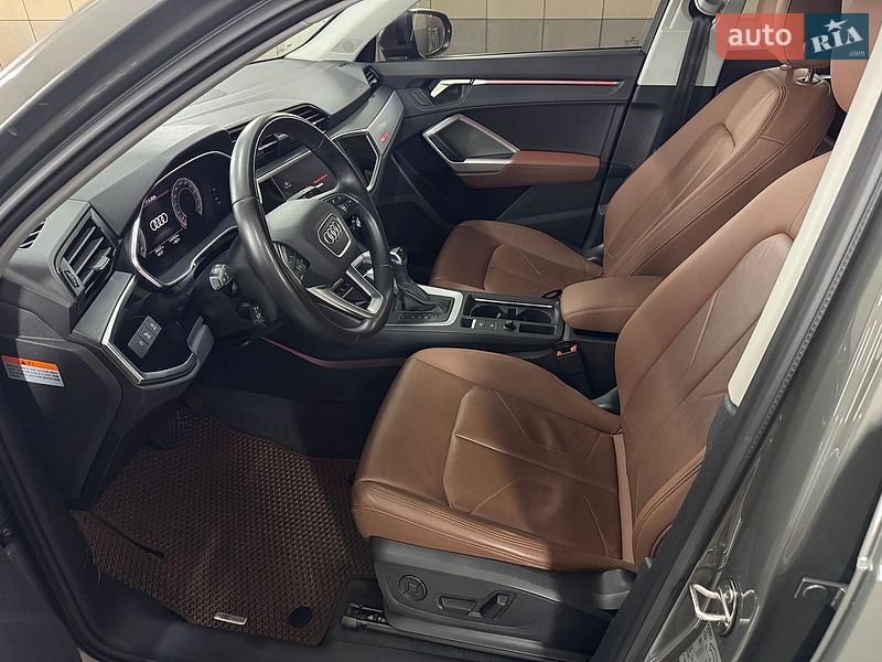 Внедорожник / Кроссовер Audi Q3 2022 в Умани