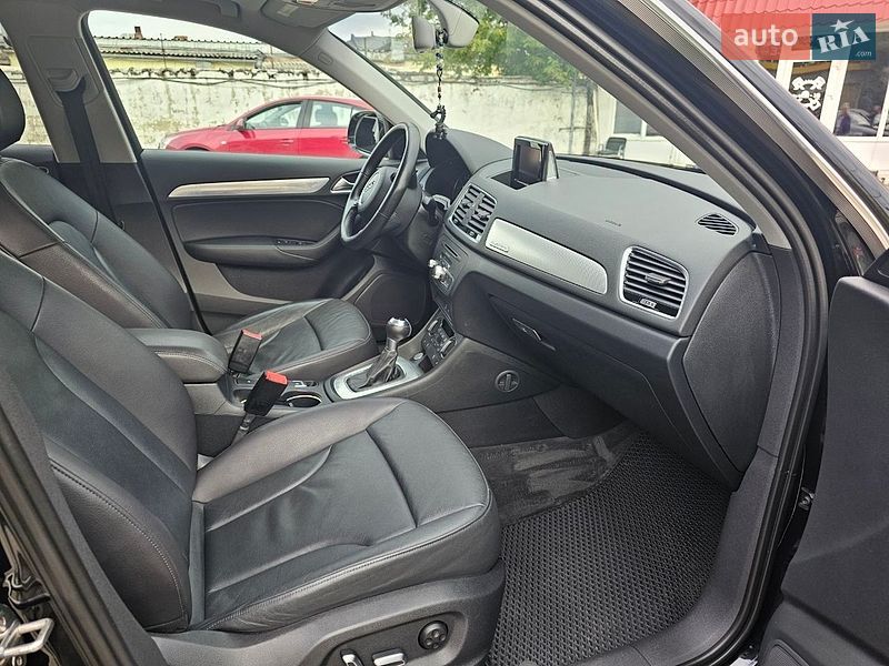Позашляховик / Кросовер Audi Q3 2016 в Миколаєві