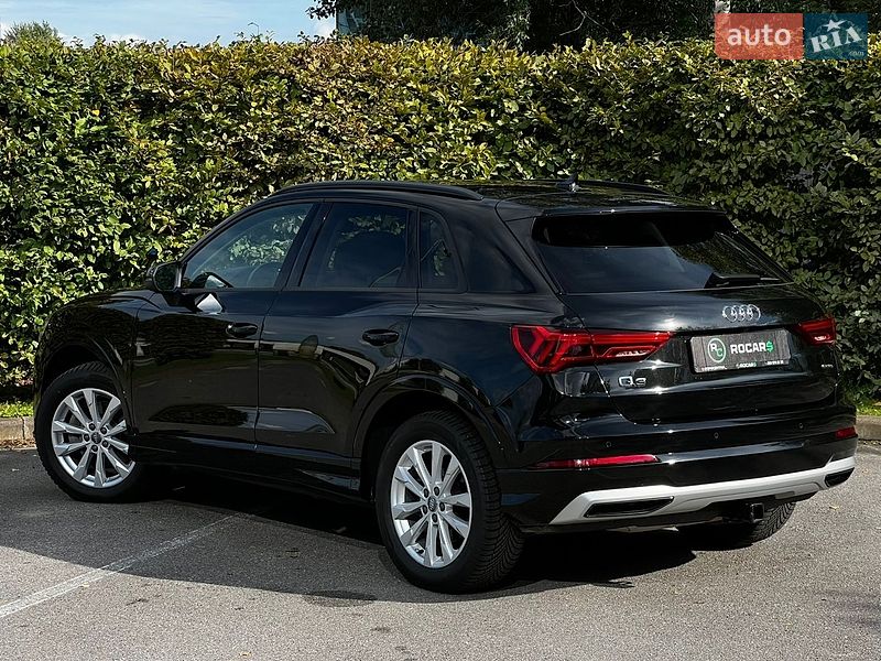 Позашляховик / Кросовер Audi Q3 2022 в Києві