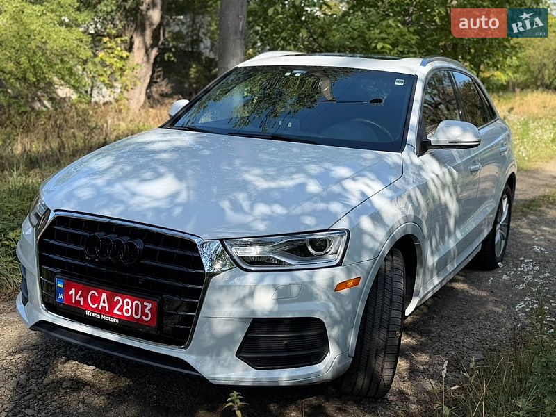 Позашляховик / Кросовер Audi Q3 2016 в Стрию