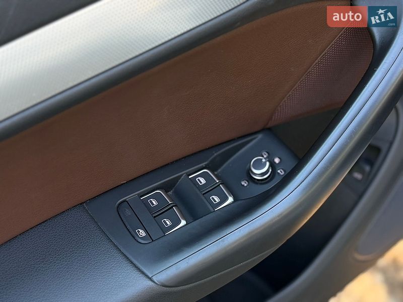 Позашляховик / Кросовер Audi Q3 2016 в Стрию