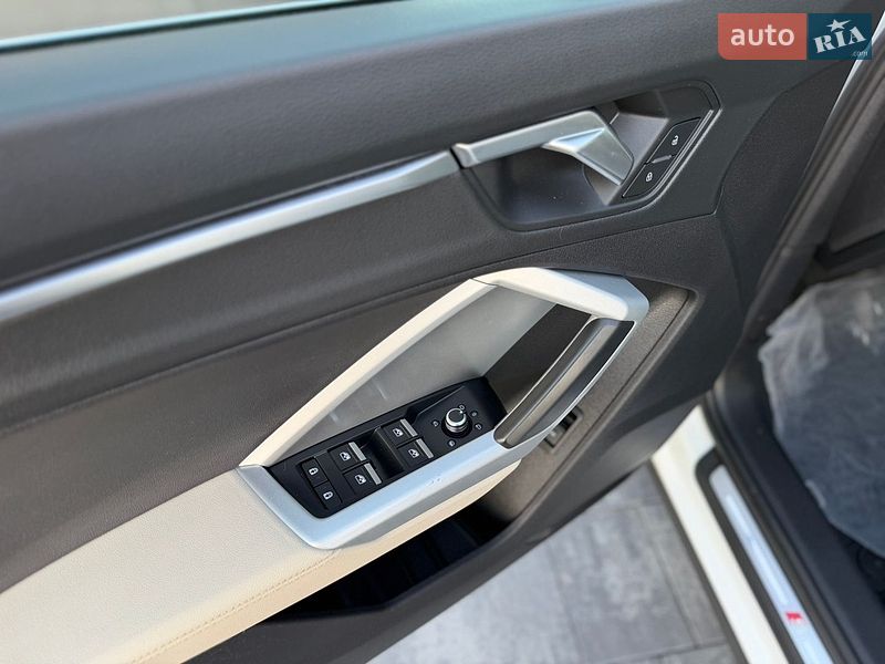 Позашляховик / Кросовер Audi Q3 2021 в Вінниці фото 44 Позашляховик / Кросовер Audi Q3 2021 в Вінниці