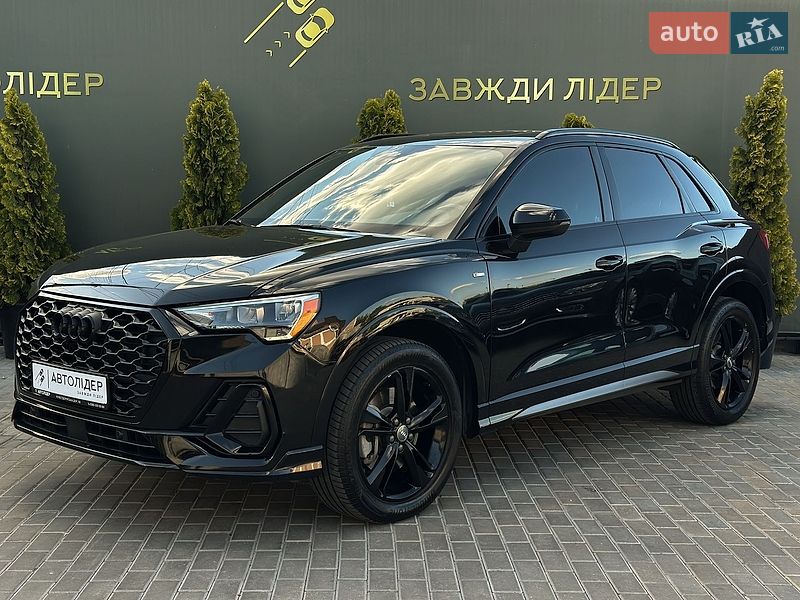 Позашляховик / Кросовер Audi Q3 2019 в Одесі