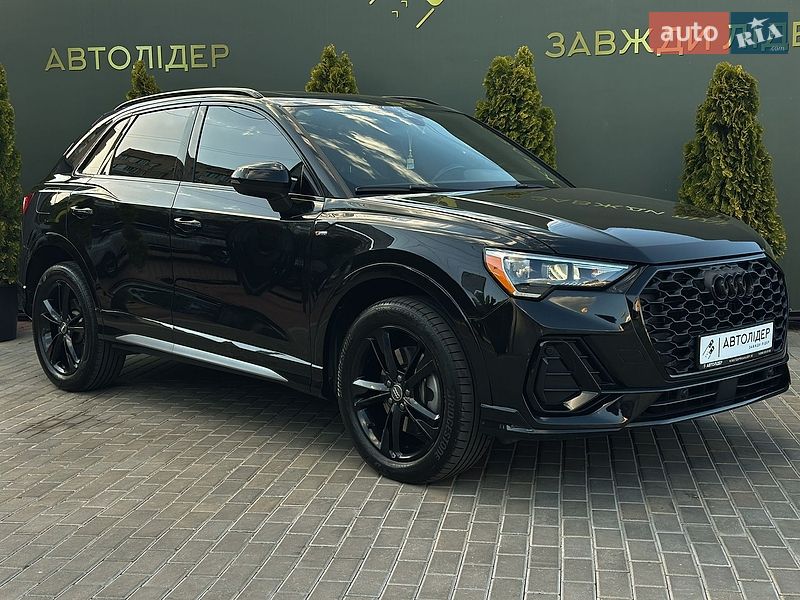 Позашляховик / Кросовер Audi Q3 2019 в Одесі