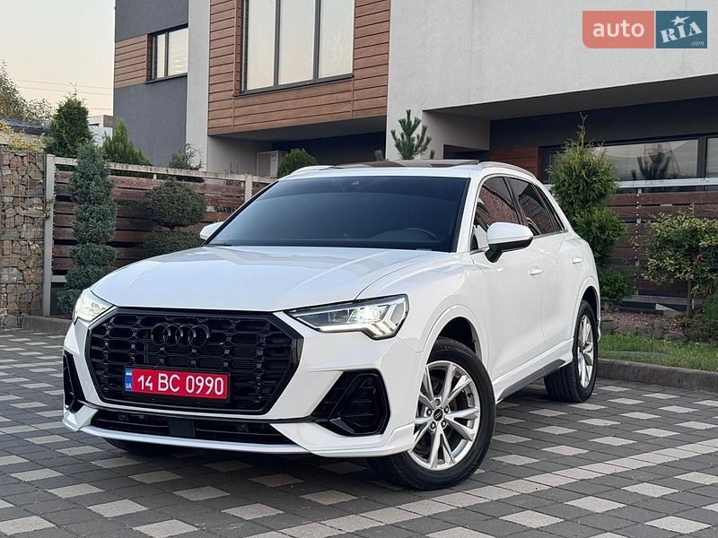 Позашляховик / Кросовер Audi Q3 2023 в Стрию фото 2 Позашляховик / Кросовер Audi Q3 2023 в Стрию
