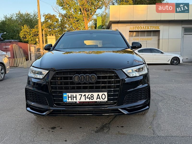 Позашляховик / Кросовер Audi Q3 2018 в Одесі