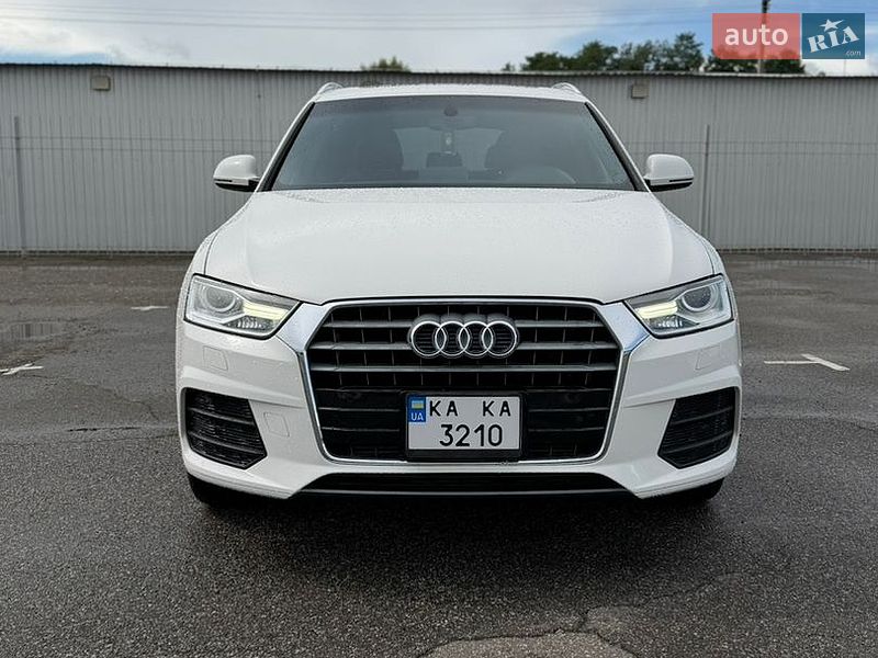 Позашляховик / Кросовер Audi Q3 2016 в Києві