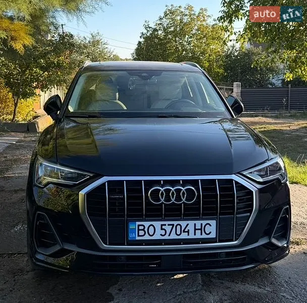 Audi Q3 2021