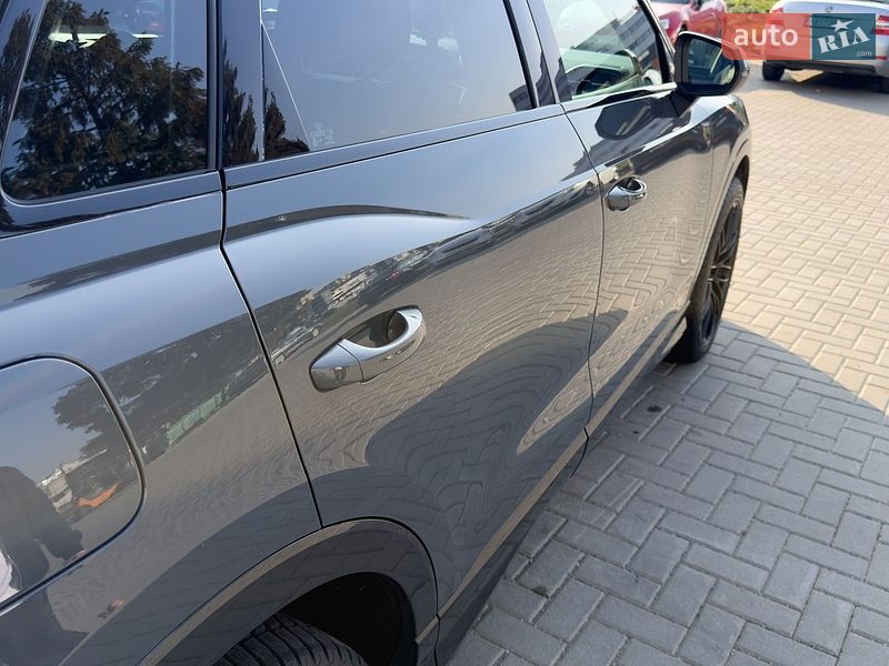 Внедорожник / Кроссовер Audi Q3 2021 в Тернополе