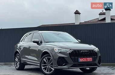 Внедорожник / Кроссовер Audi Q3 2024 в Тернополе