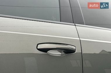 Внедорожник / Кроссовер Audi Q3 2024 в Тернополе