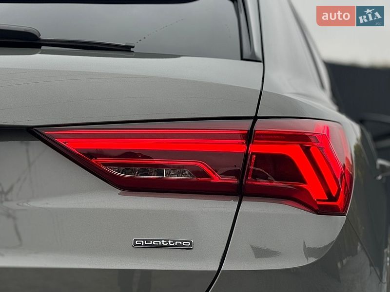 Внедорожник / Кроссовер Audi Q3 2024 в Тернополе