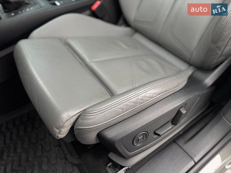 Внедорожник / Кроссовер Audi Q3 2024 в Тернополе