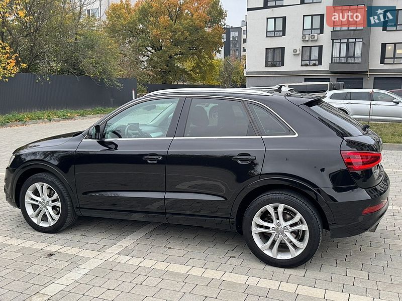 Внедорожник / Кроссовер Audi Q3 2011 в Ивано-Франковске