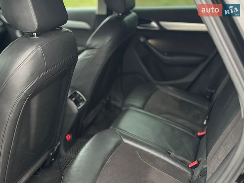 Внедорожник / Кроссовер Audi Q3 2011 в Ивано-Франковске