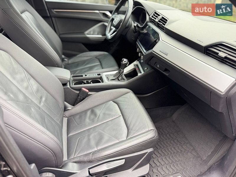 Позашляховик / Кросовер Audi Q3 2020 в Вінниці