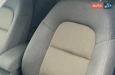Внедорожник / Кроссовер Audi Q3 2016 в Киеве