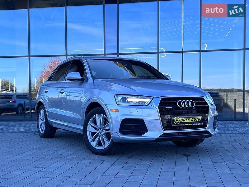 Позашляховик / Кросовер Audi Q3 2015 в Львові фото Позашляховик / Кросовер Audi Q3 2015 в Львові