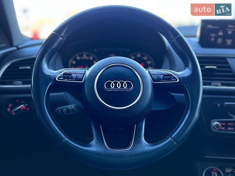 Позашляховик / Кросовер Audi Q3 2015 в Львові фото 14 Позашляховик / Кросовер Audi Q3 2015 в Львові
