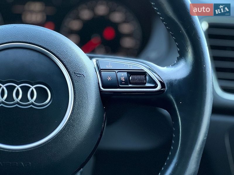 Позашляховик / Кросовер Audi Q3 2015 в Львові фото 16 Позашляховик / Кросовер Audi Q3 2015 в Львові