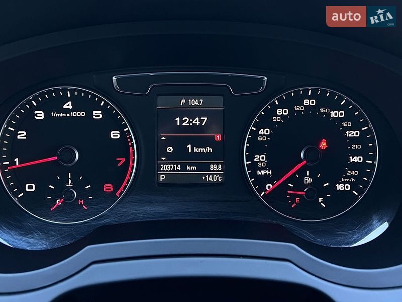Позашляховик / Кросовер Audi Q3 2015 в Львові фото 19 Позашляховик / Кросовер Audi Q3 2015 в Львові