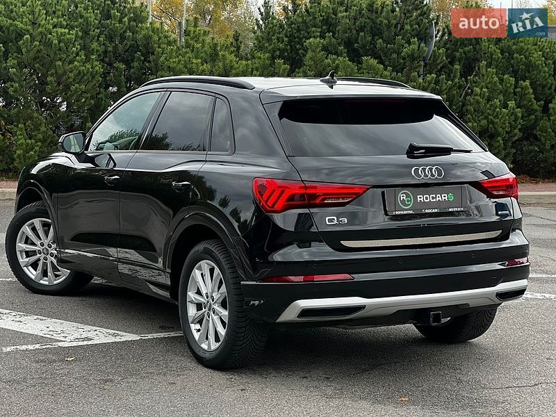 Позашляховик / Кросовер Audi Q3 2021 в Києві фото 18 Позашляховик / Кросовер Audi Q3 2021 в Києві