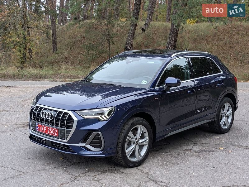 Внедорожник / Кроссовер Audi Q3 2022 в Борисполе