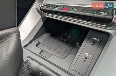 Внедорожник / Кроссовер Audi Q3 2022 в Борисполе