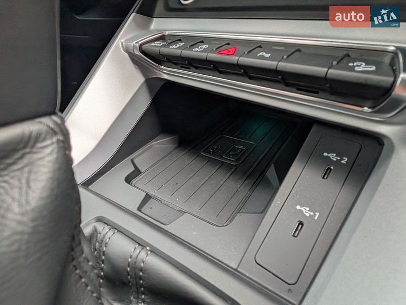 Внедорожник / Кроссовер Audi Q3 2022 в Борисполе